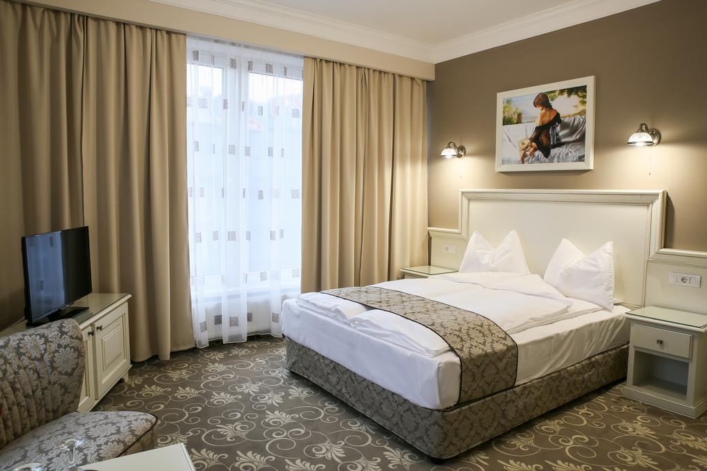 Hotel Montana Вишеу-де-Сус Номер фото