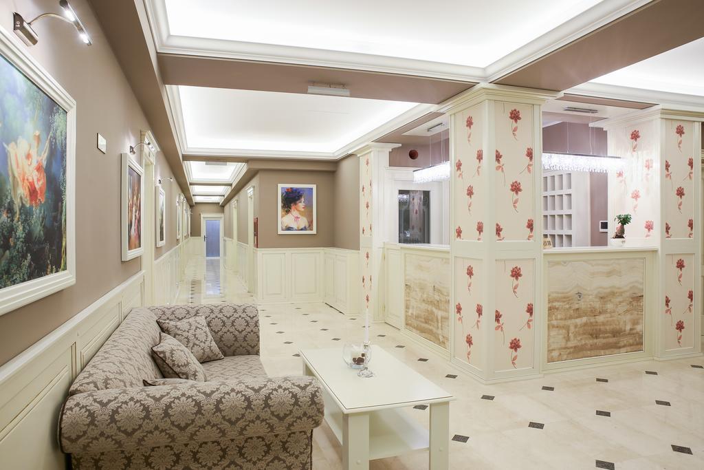 Hotel Montana Вишеу-де-Сус Экстерьер фото